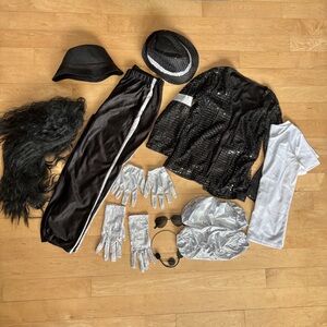 Boys size 10 / 12 Michael Jackson Halloween costume